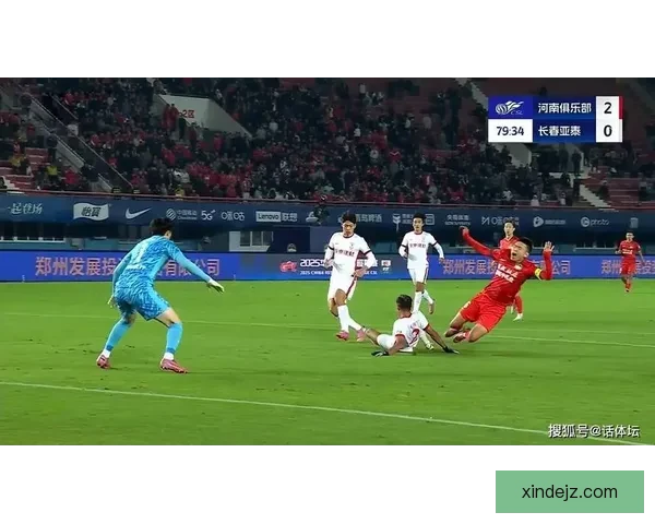 中超焦点战大连人迎战天津泰达全力争胜关键一役荣耀对决激情之夜